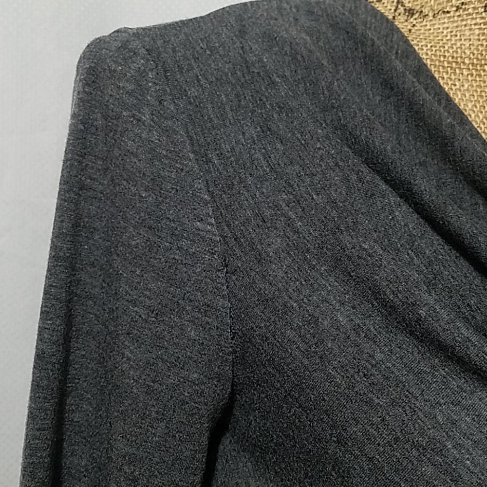 ARMANI Collezioni twisted top. - Picture 5 of 9